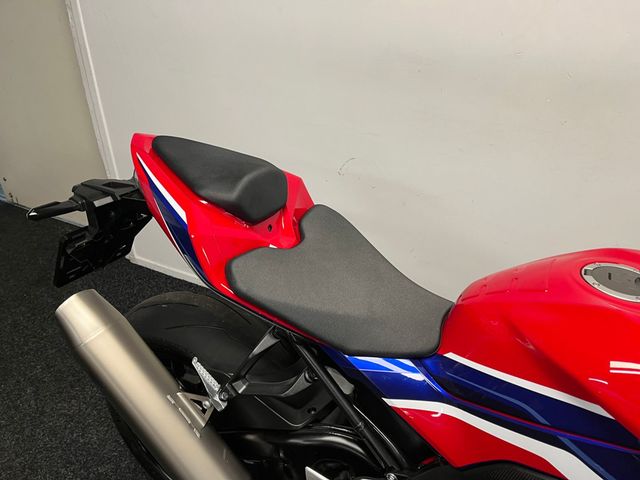 honda - cbr-1000-rr-r-fireblade-sp