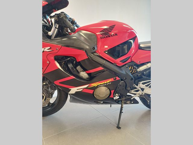 honda - cbr-600-fs--sport