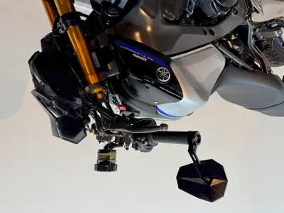YAMAHA MT 09 SP – foto 4