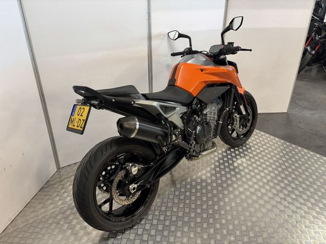 ktm - 790-duke