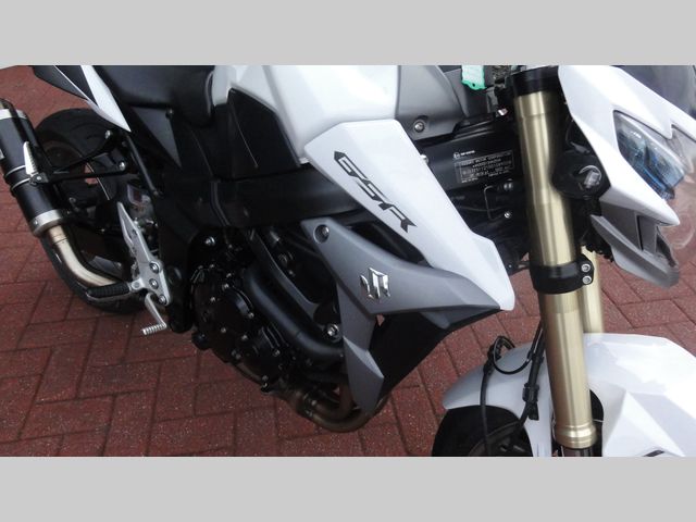 suzuki - gsr-750-a