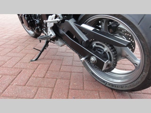 suzuki - gsr-750-a