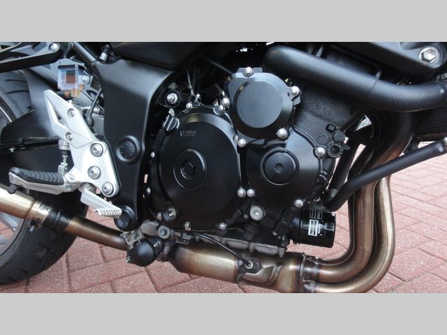 suzuki - gsr-750-a