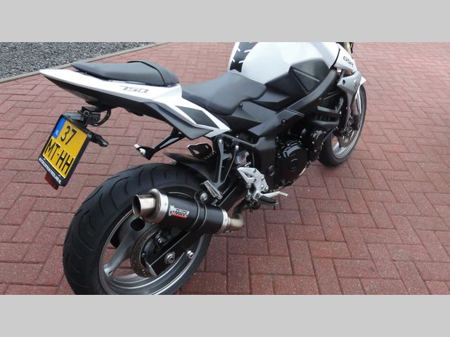 suzuki - gsr-750-a