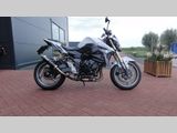 SUZUKI GSR 750 A