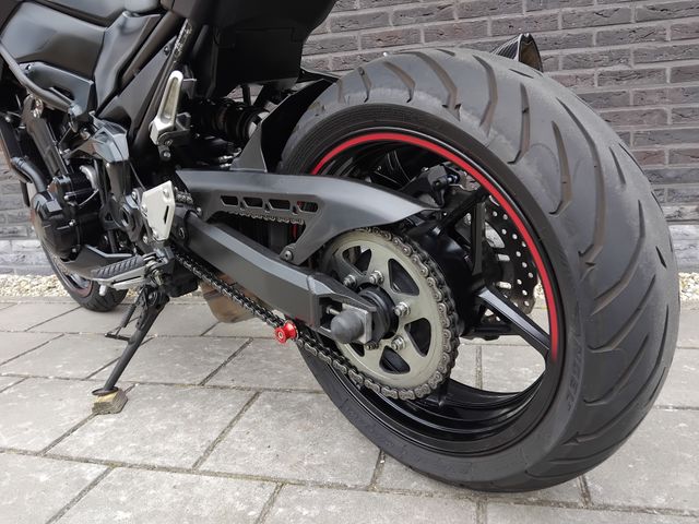 kawasaki - z900