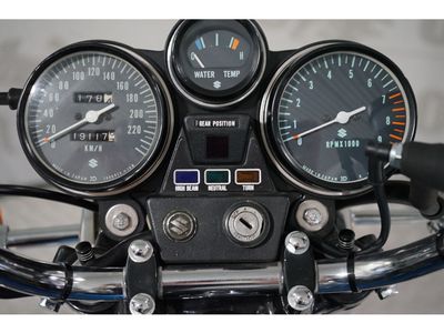 SUZUKI GT 750 – foto 3