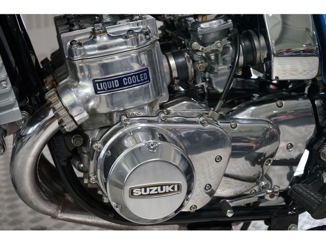 suzuki - gt-750