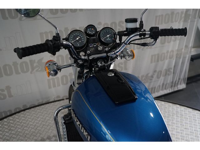 suzuki - gt-750