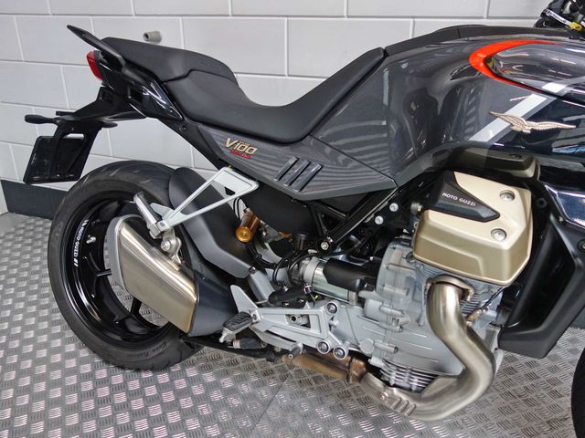 moto-guzzi - v-100-mandello-s