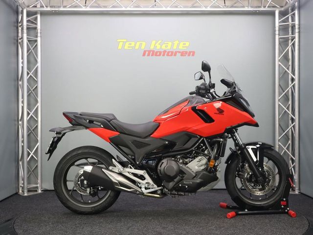 honda - nc-750-x-dct