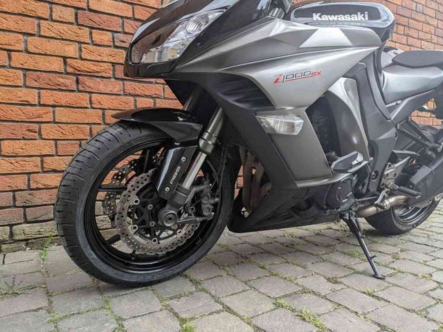 kawasaki - z-1000-sx-abs