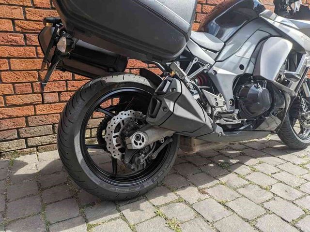 kawasaki - z-1000-sx-abs