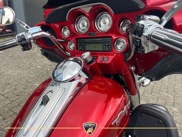 harley-davidson - electra-glide-ultra-screamin-eagle-cvo-flhtcuse