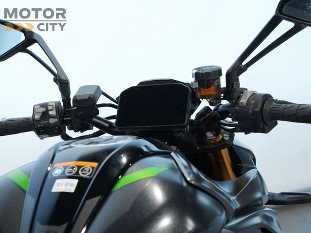 kawasaki - z1100-se