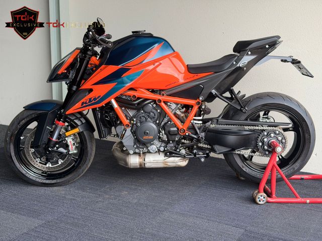 ktm - 1290-super-duke-r