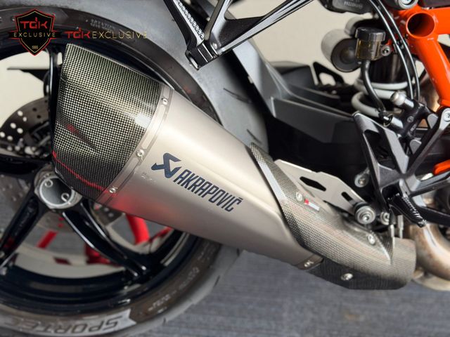 ktm - 1290-super-duke-r