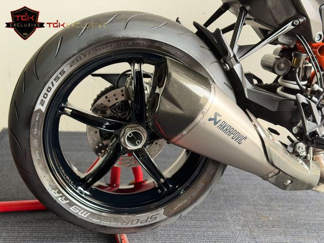 ktm - 1290-super-duke-r