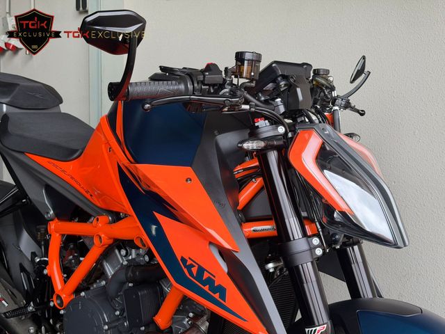 ktm - 1290-super-duke-r