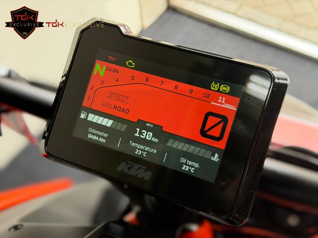 ktm - 1290-super-duke-r