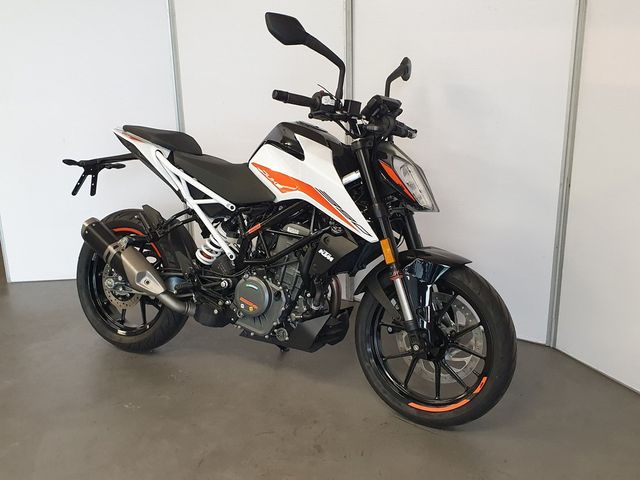 ktm - 390-duke-abs