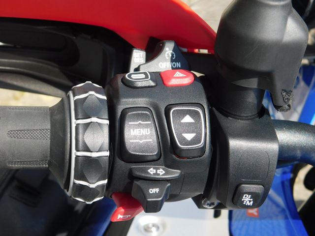 bmw - r-1300-gs-adventure-trophy