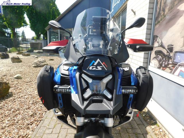 bmw - r-1300-gs-adventure-trophy