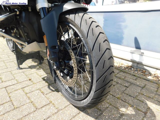 bmw - r-1300-gs-adventure-trophy