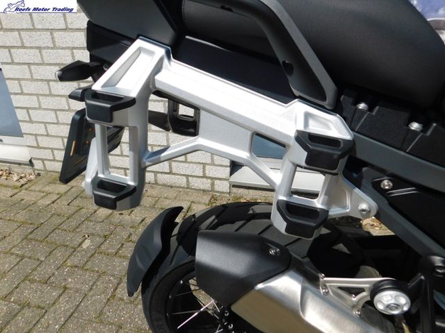 bmw - r-1300-gs-adventure-trophy