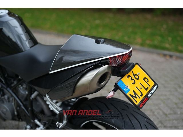 ktm - 990-super-duke