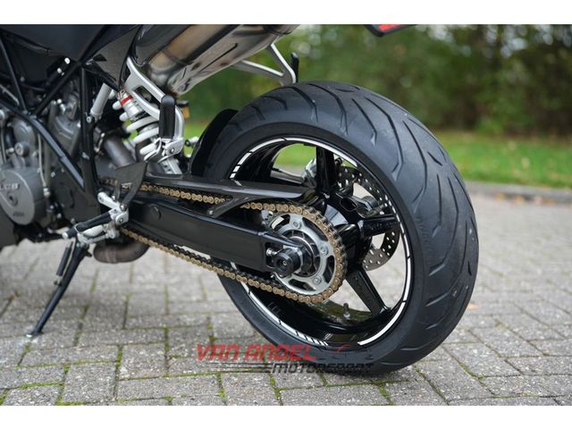 ktm - 990-super-duke