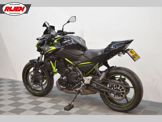 kawasaki - z650