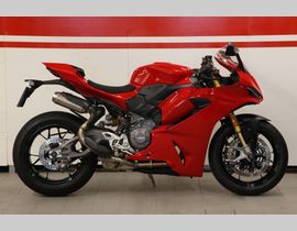 Ducati Panigale V2 S 2025