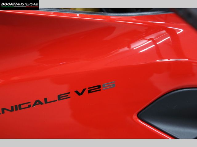 ducati - panigale-v2-s