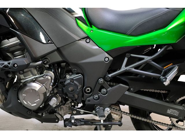 kawasaki - versys-1000-grand-tourer