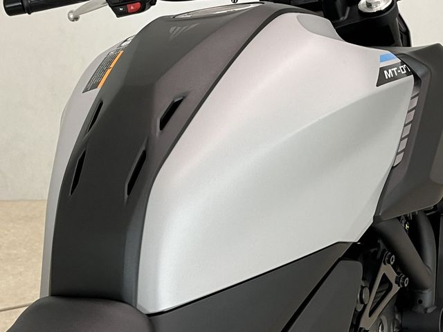 yamaha - mt-07-abs