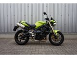 TRIUMPH STREET TRIPLE