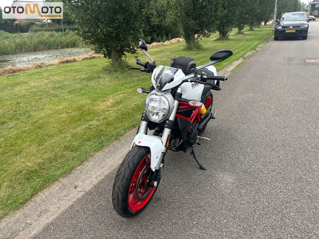 ducati - monster-797
