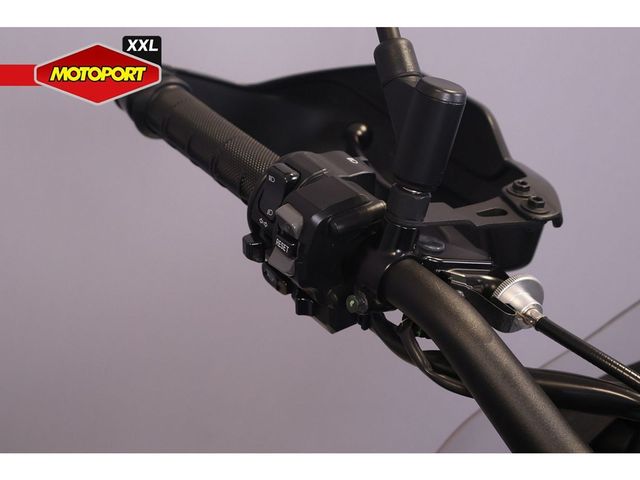 yamaha - tenere-700-world-raid
