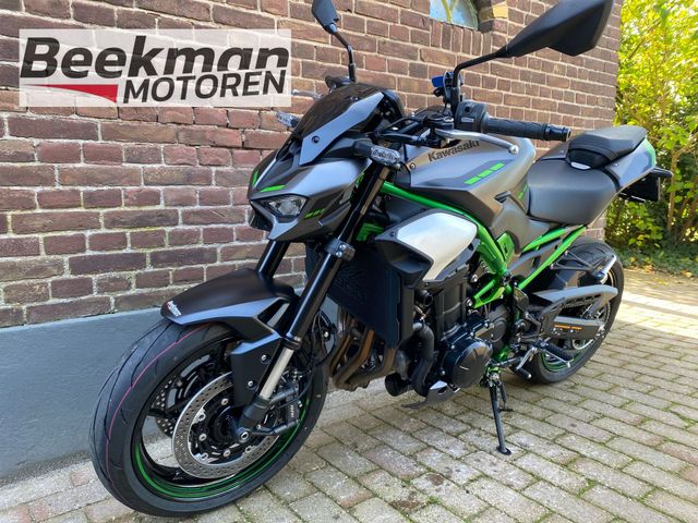 kawasaki - z900
