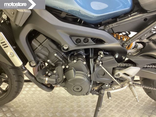 yamaha - xsr-900-abs