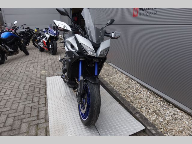 yamaha - tracer-900-abs