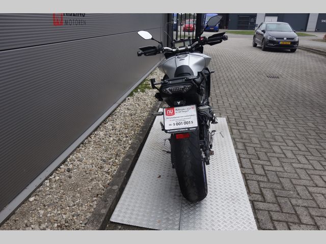 yamaha - tracer-900-abs