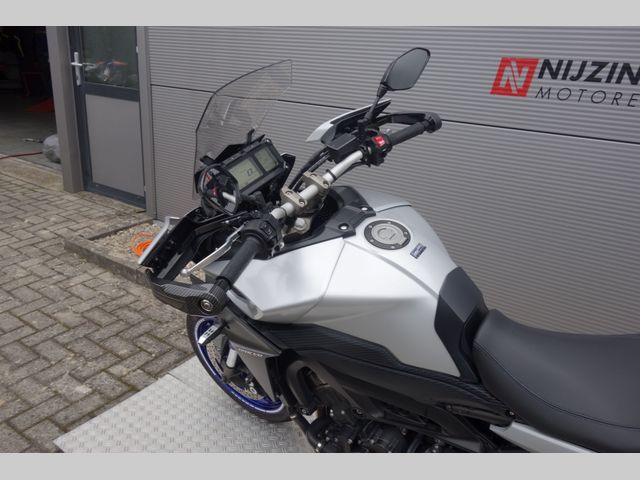 yamaha - tracer-900-abs