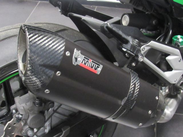 kawasaki - z-800-abs