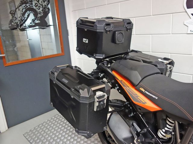 ktm - 1290-super-adventure-s