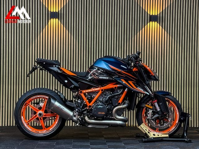 ktm - 1290-super-duke-r