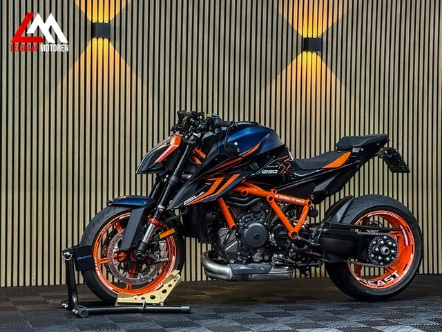 ktm - 1290-super-duke-r
