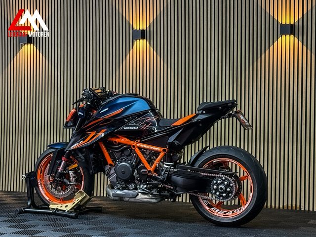 ktm - 1290-super-duke-r