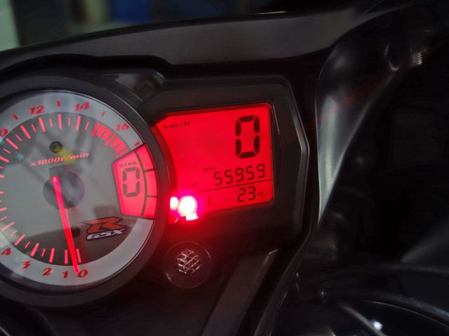 suzuki - gsx-r-750